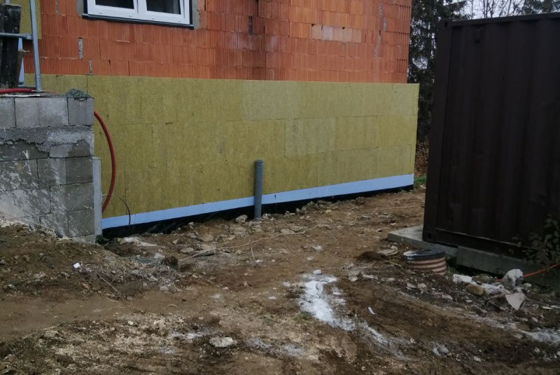  Realizované projekty - zoznam / Sabinov  - Zateplenie Bytovka - foto