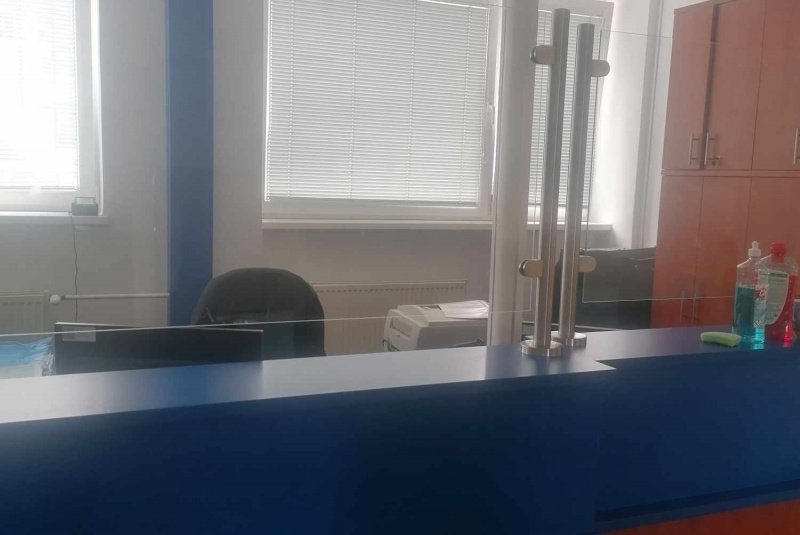 Realizované projekty - zoznam / Košice - Rekonštrukcia kancelárii - foto  Realizované projekty - zoznam / Košice - Rekonštrukcia kancelárii - foto