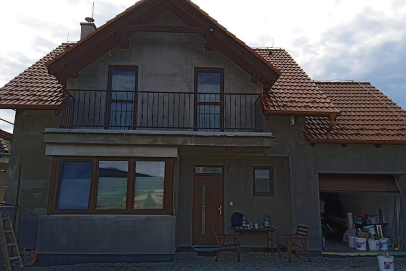 Realizované projekty - zoznam / Košice - Okolie - Zateplenie + Fasádna omietka RD - foto Realizované projekty - zoznam / Košice - Okolie - Zateplenie + Fasádna omietka RD - foto